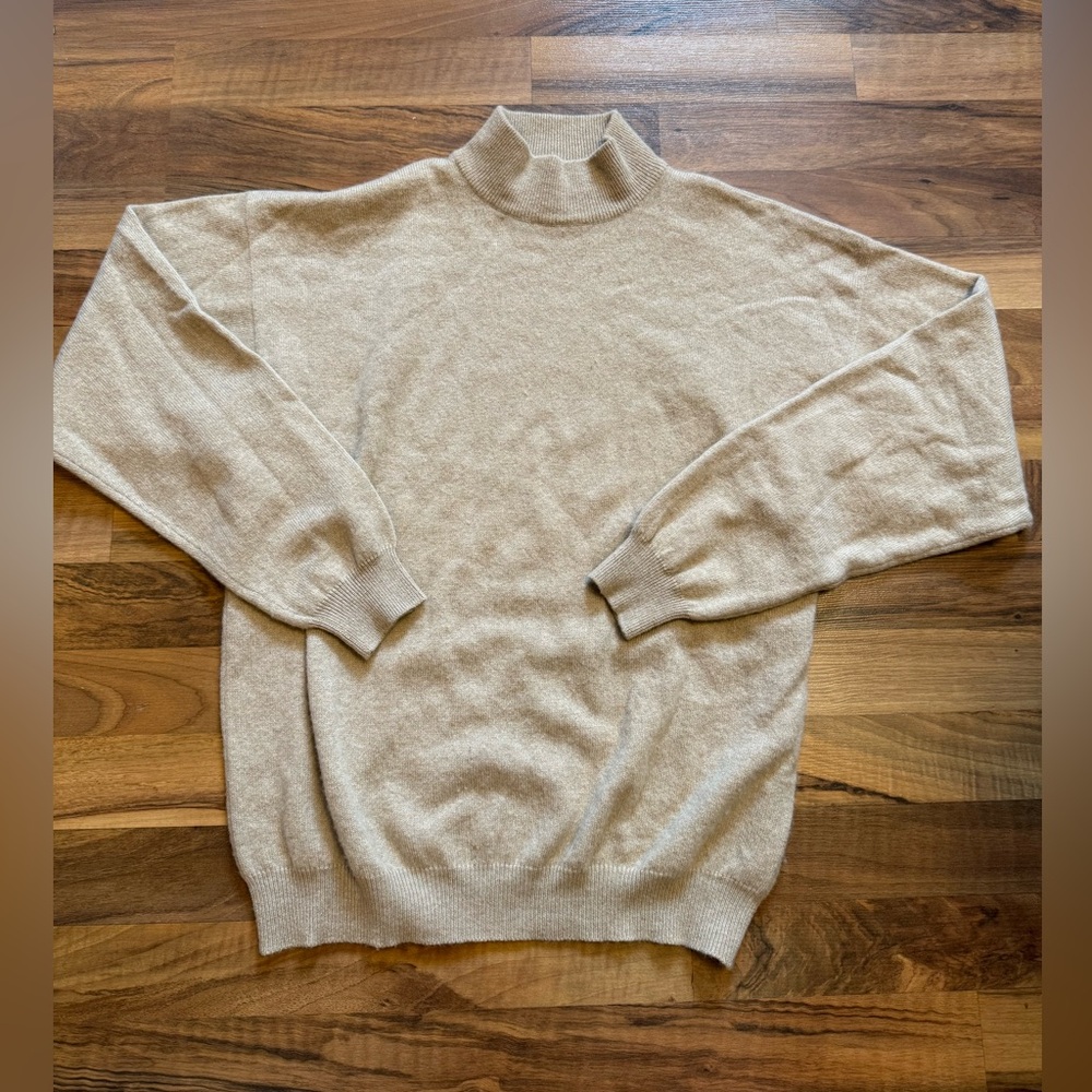 Charter club woman’s size medium sweater camel color cashmere